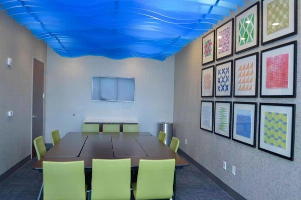 Holiday Inn Express & Suites Raleigh Airport - Brier Creek image 15
